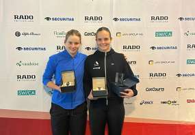 Schweizer Meisterin Alina Granwehr (rechts) und Finalistin Tina Nadine Smith