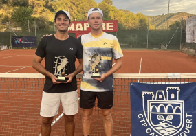 Adrien Burdet (rechts)