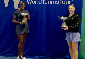 Céline Naef (à droite)